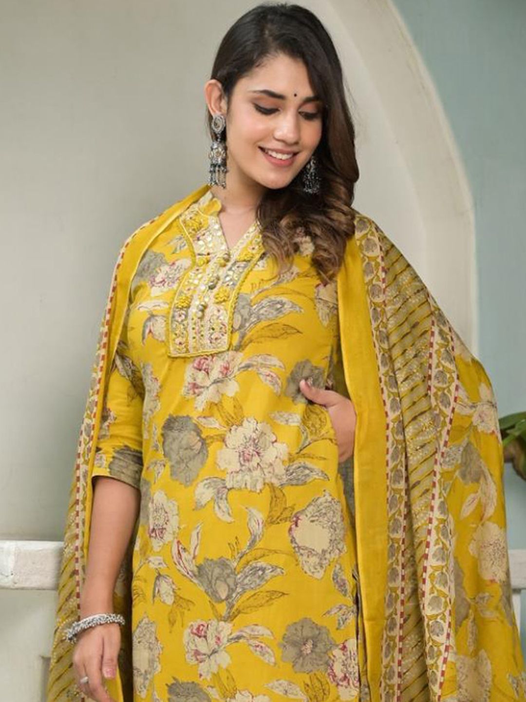Dhiyona VA Women's Floral Printed Regular Mirror Work Pure Cotton Kurta with Salwar & With Dupatta