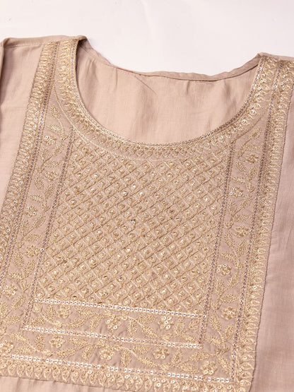Dhiyona OD  Yoke Design Regular Thread Work Kurta with Trousers & With Dupatta