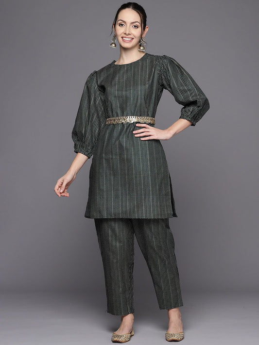 Dhiyona IE Green Abstract Printed Round Neck Straight Kurta with Trousers