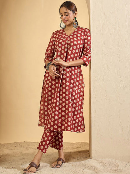 Dhiyona IE Women Printed Pleated Pure Cotton Kurta with Trousers