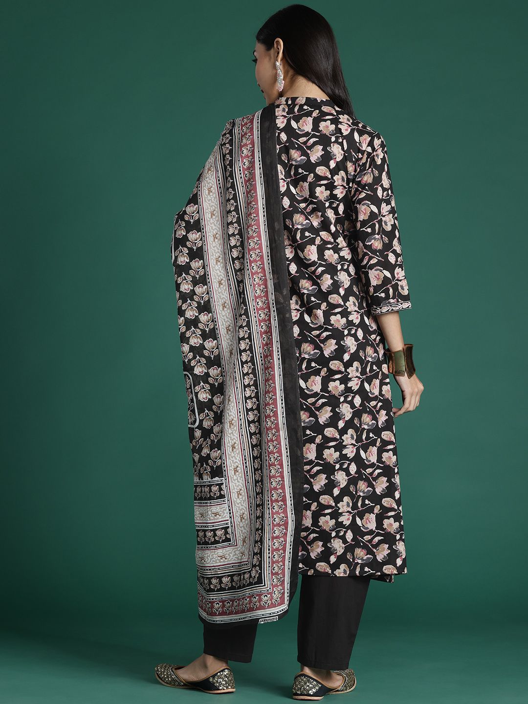 Dhiyona IE Women Floral Printed Angrakha Pure Cotton Kurta with Trousers & With Dupatta