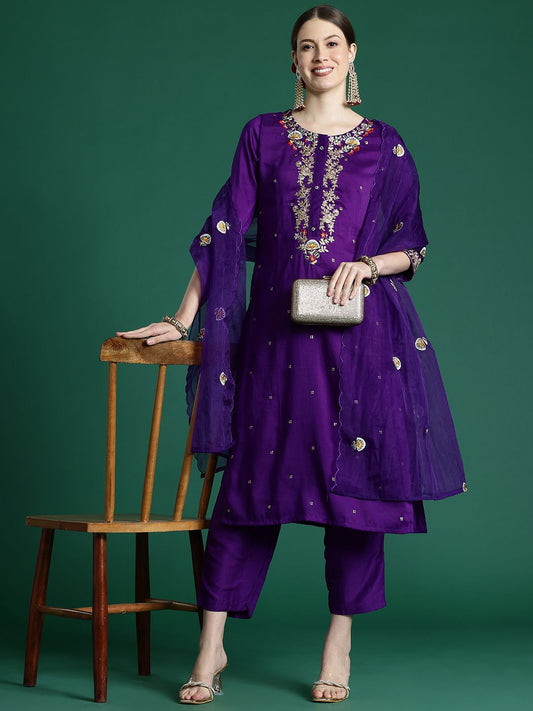 Dhiyona IE Floral Embroidered Thread Work Kurta With Trousers & Dupatta