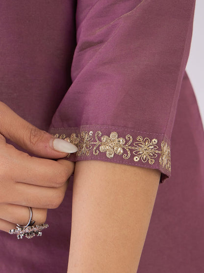 Dhiyona IE Floral Embroidered Zari Straight Kurta With Trousers & Dupatta