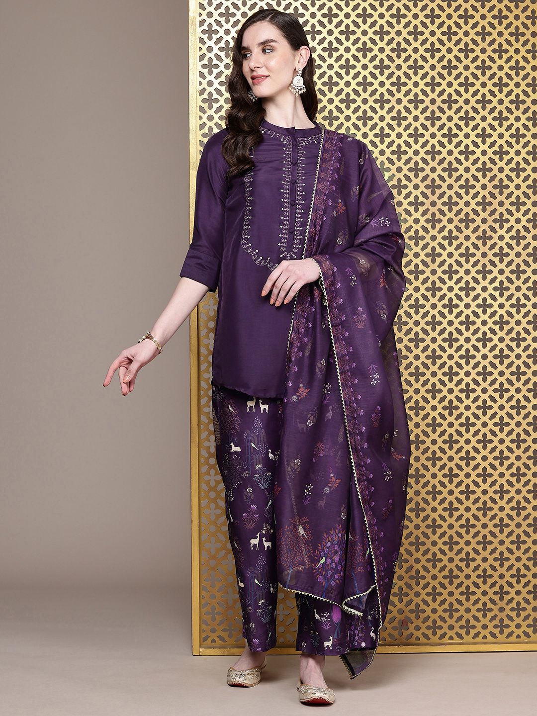 Dhiyona PD Women Floral Embroidered Regular Jashn Kurti with Palazzos & Dupatta