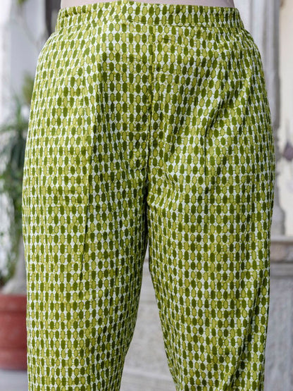 Dhiyona IE Floral Printed V-Neck Pure Cotton Straight Kurta With Trouser And Dupatta