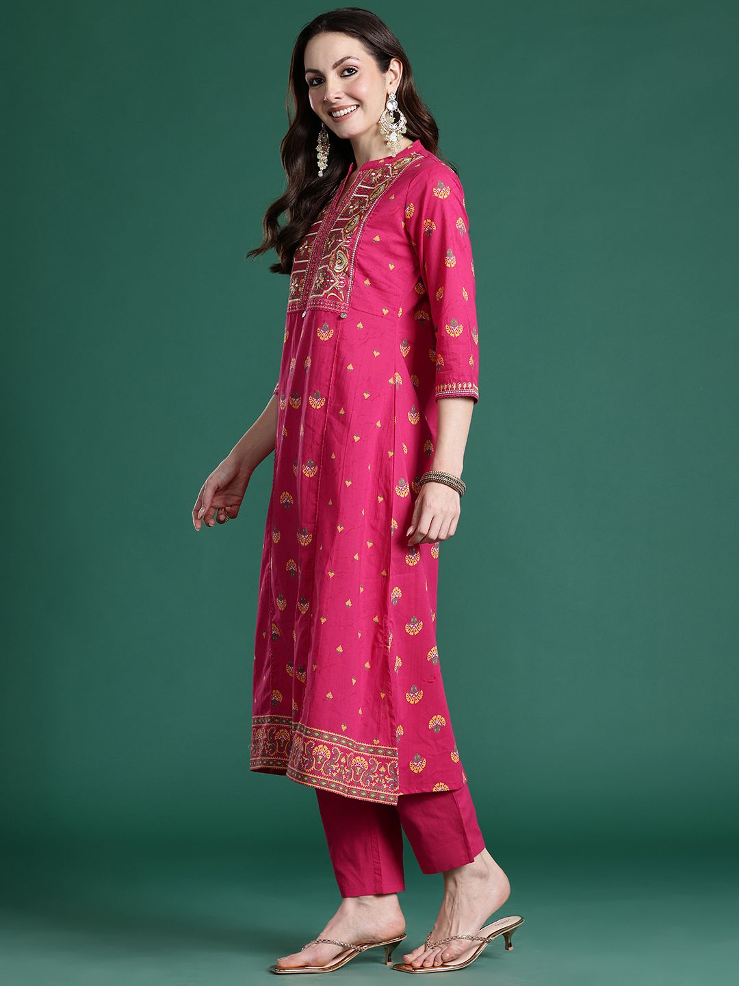Dhiyona IE Ethnic Motifs Printed Panelled Thread Work Pure Cotton Kurta with Trousers