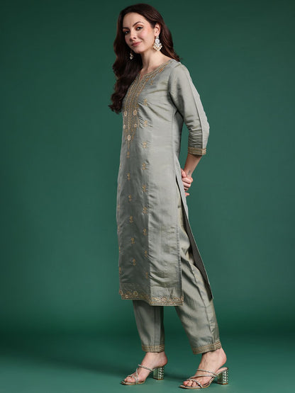 Women Ethnic Motifs Embroidered Regular Kurta with Trousers & With Dupatta