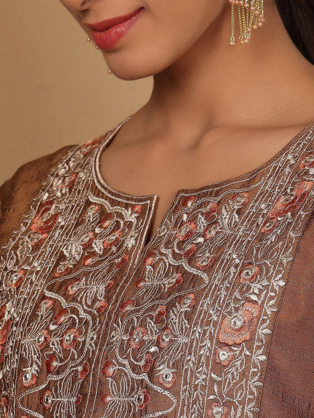Dhiyona VA Women'sEthnic Motifs Embroidered Zari A-Line Kurta With Trousers & Dupatta