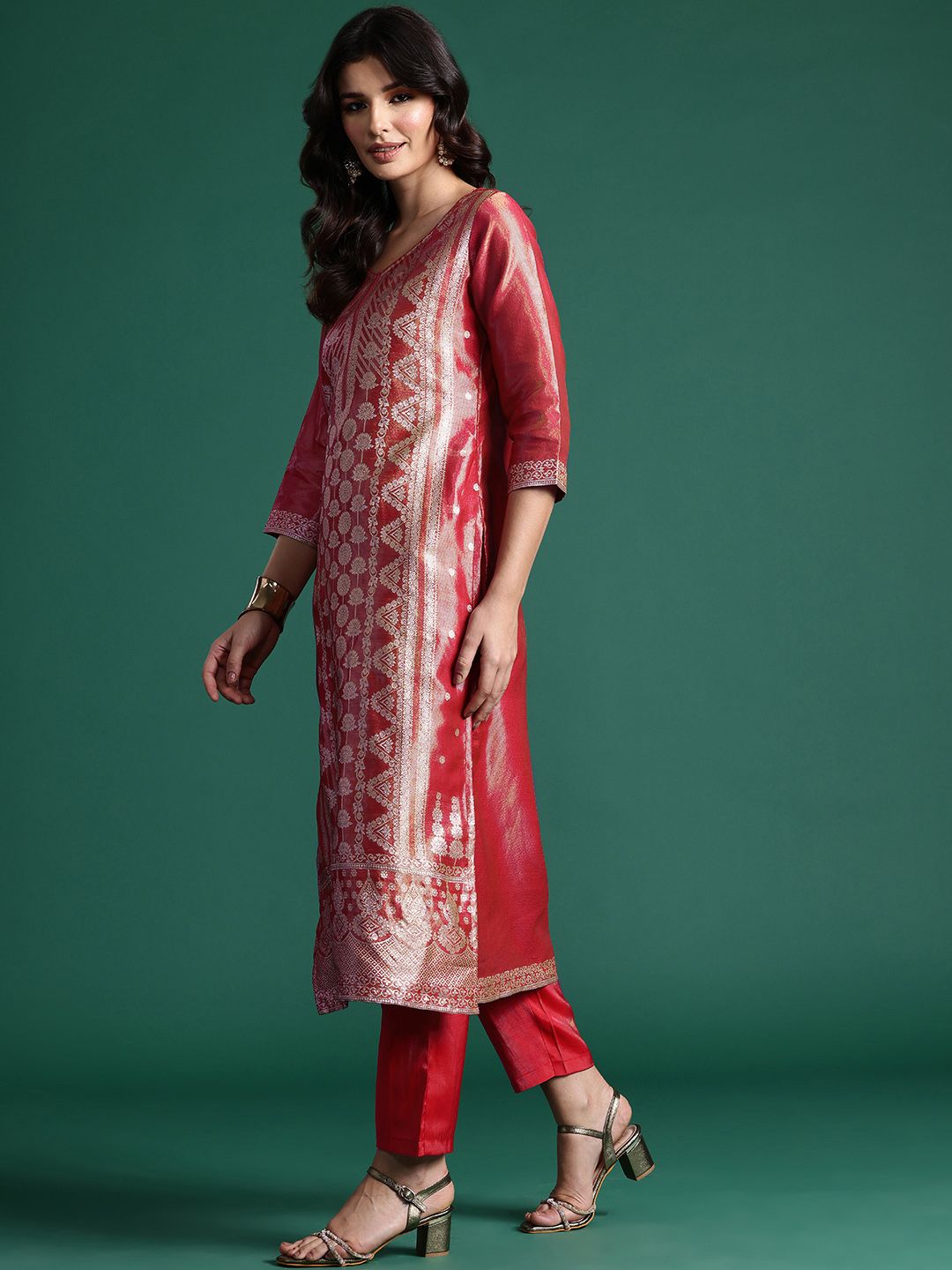 Women Ethnic Motifs Jacquard Zari Kurta with Trousers & With Dupatta