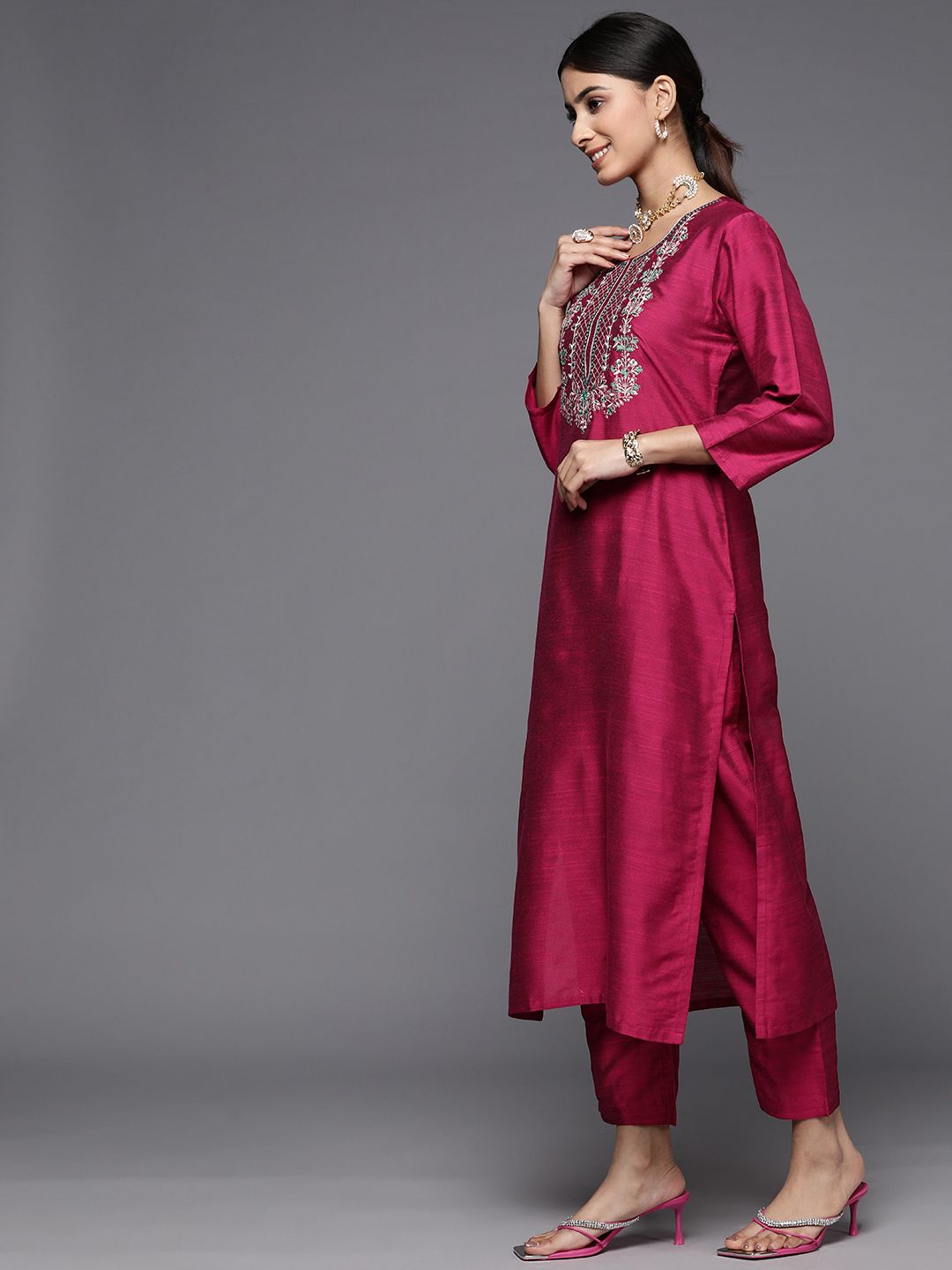 Dhiyona VA Women'sEthnic Motifs Embroidered Dupion Silk Kurta With Trousers & With Dupatta