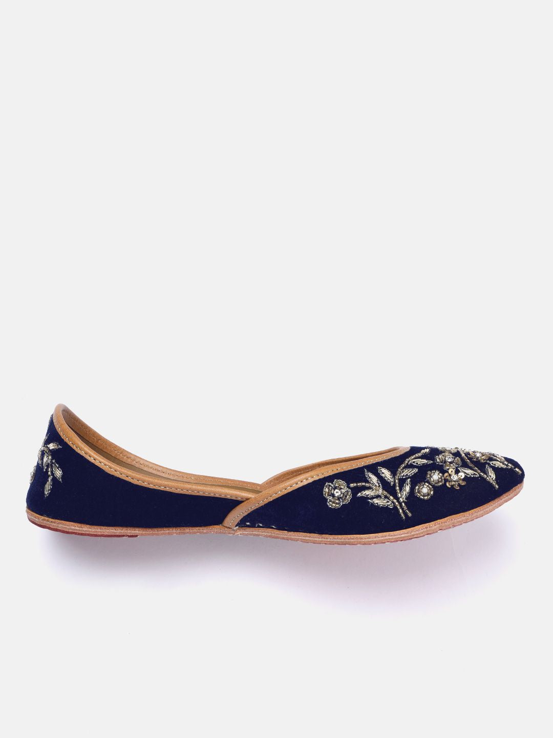 Dhiyona HOP Women Floral Embroidered Ethnic Mojaris
