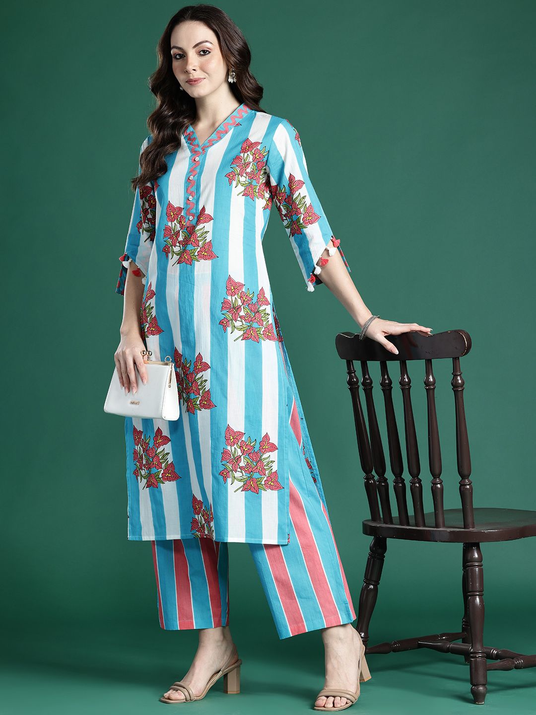 Dhiyona IE Floral Printed Regular Pure Cotton Kurta with Trousers