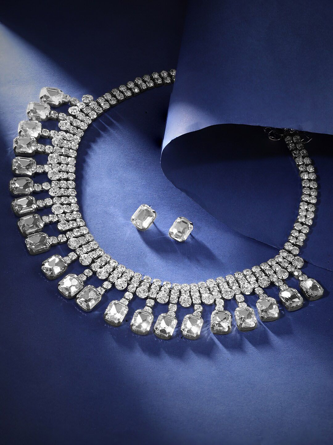 Dhiyona RJ Women's Women Rhodium Plated Crystal White AD & Cubic Zirconia Studded Jewellery Set
