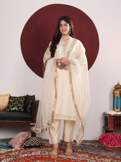 Dhiyona VA Women'sEmbroidered Straight Kurta with Trousers & With Dupatta