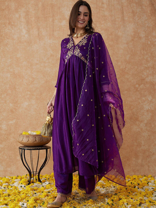 Dhiyona SN Women's Printed Flared Sleeves Kurta & Trousers With Dupatta