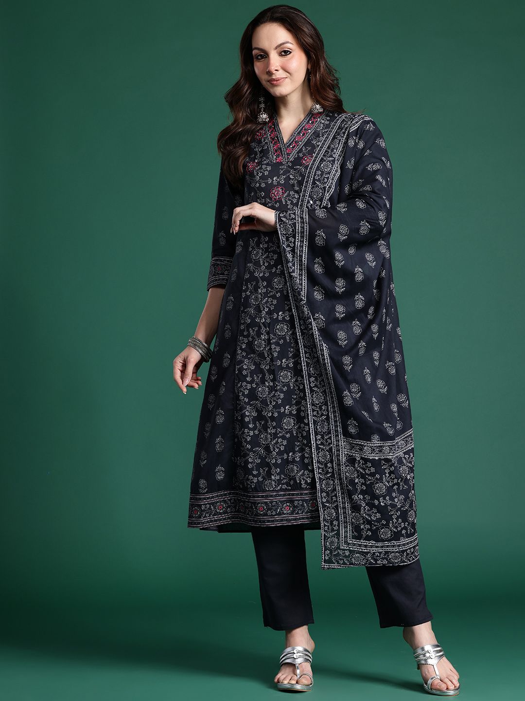Floral Printed Pure Cotton Kurta with Trousers & Dupatta