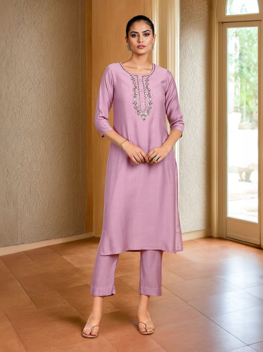 Dhiyona SO Women's Ethnic Motifs Embroidered Regular Thread Work Kurta with Trousers