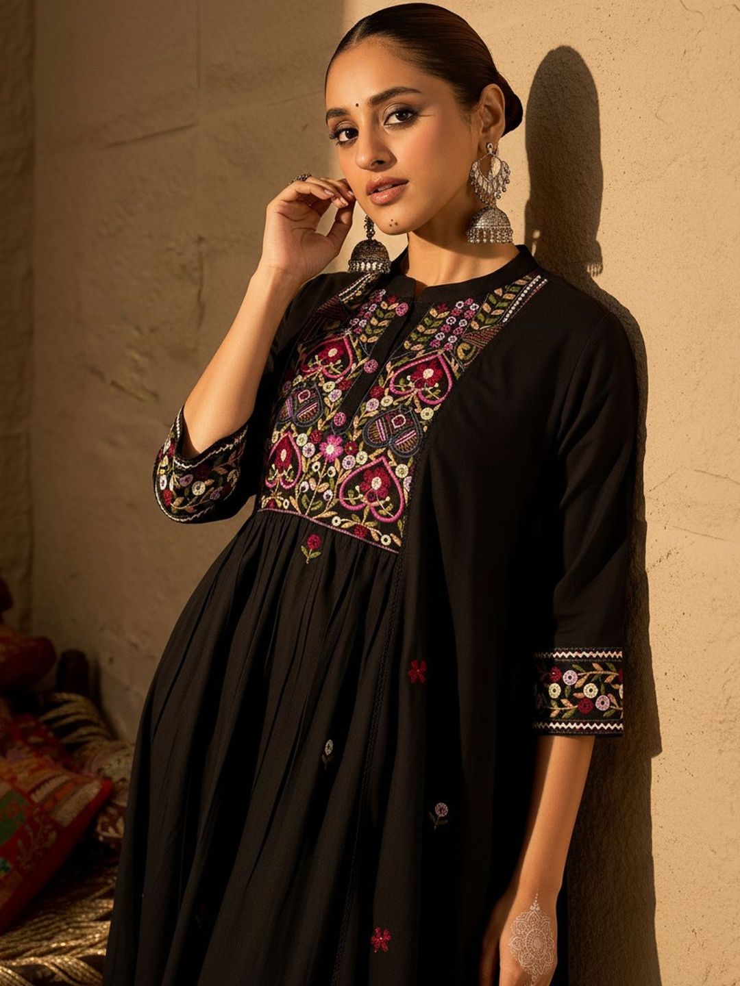 Women Ethnic Motifs Embroidered Empire Thread Work Pure Cotton Kurta with Trousers & With Dupatta