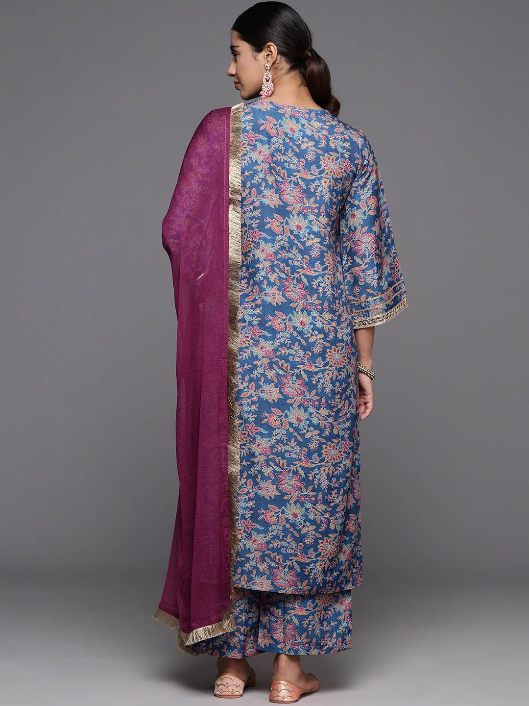 Dhiyona VA Women's Paisley Printed Woolen Kurta Paired with Trousers & Printed Dupatta