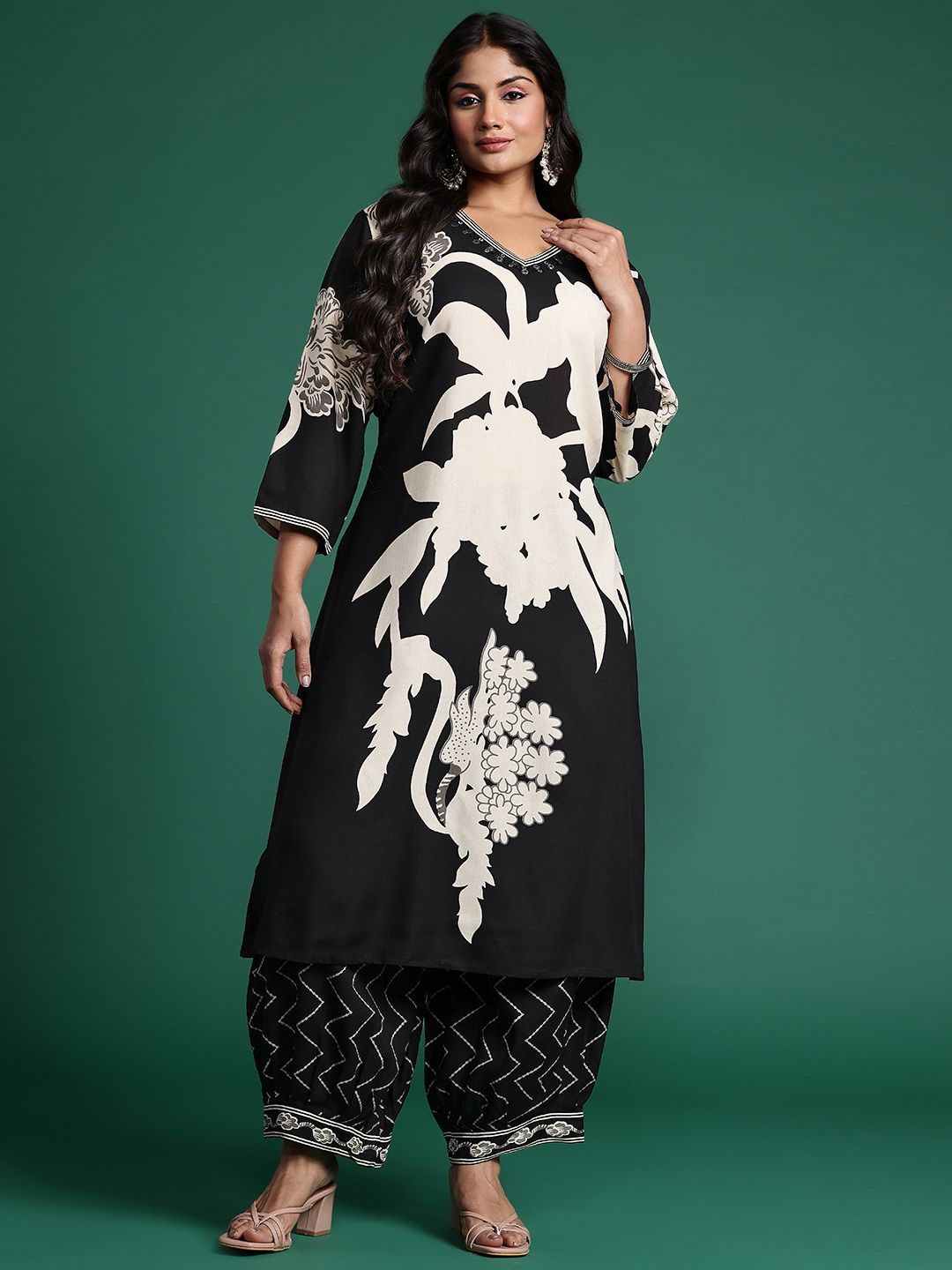 Plus Size Floral Printed Beads & Stones Kurta with Salwar