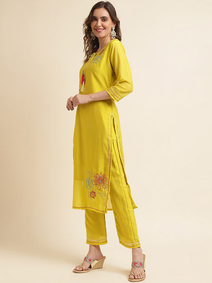Dhiyona IS Women's Women Yellow & Pink Floral Embroidered Sequinned Kurta With Trousers & Dupatta