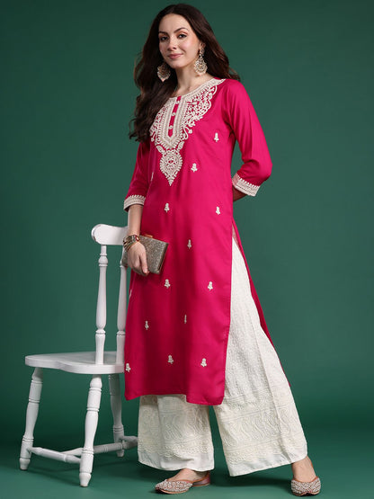 Dhiyona IE Women Floral Embroidered Thread Work Kurta