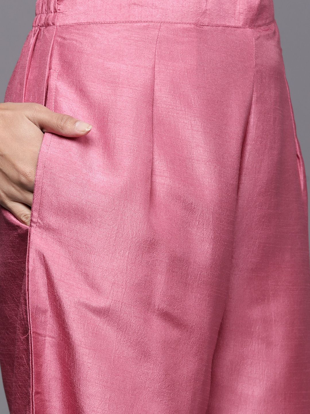 Women Pink Ethnic Motifs Yoke Design Kurta with Palazzos