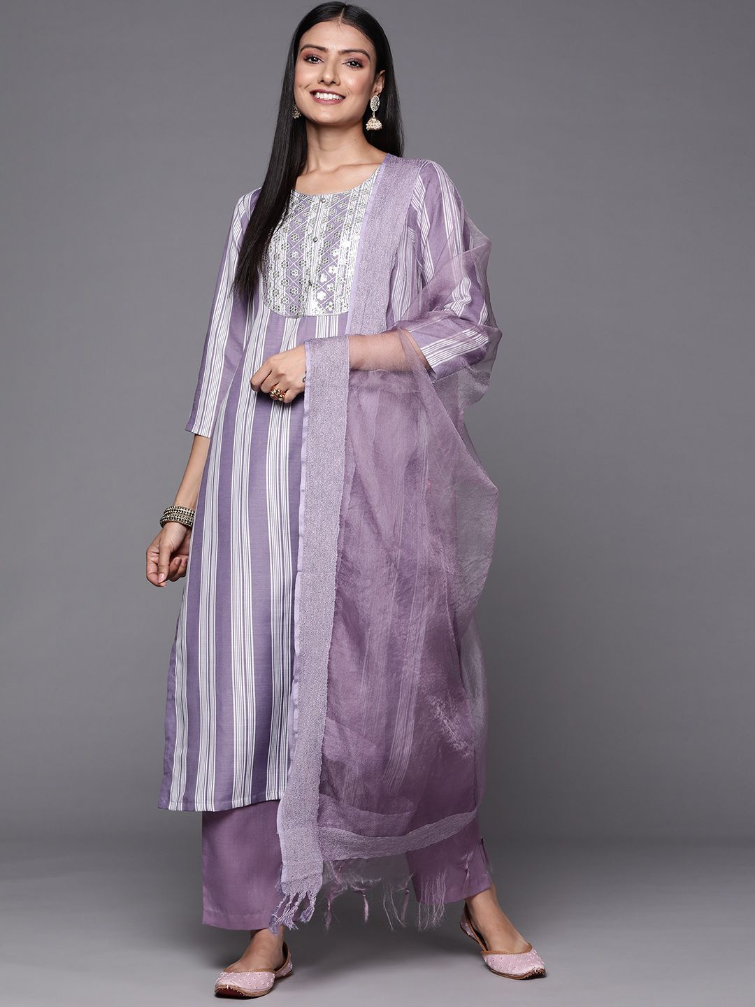 Dhiyona VA Women's Lavender & White Embroidered Kurta with Trousers & Dupatta