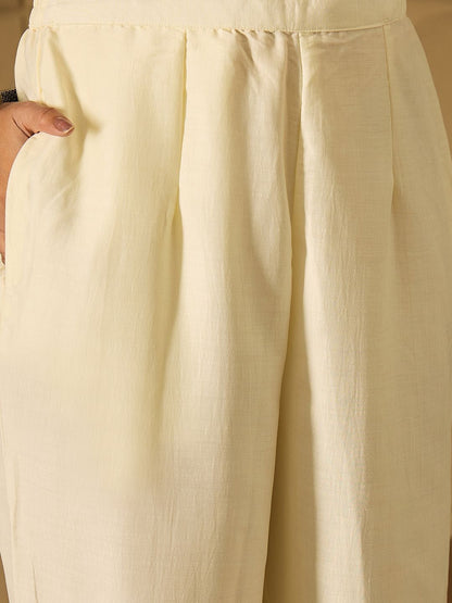 Floral Embroidered Thread Work Straight Kurta with Trouser & Dupatta