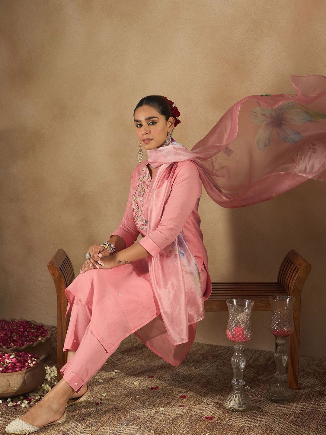 Dhiyona IE Women Floral Embroidered Thread Work Pure Cotton Kurta with Trousers & Dupatta