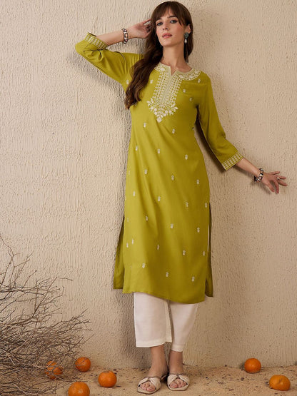 Dhiyona IE Ethnic Motifs Embroidered Thread Work Notch Neck Straight Kurta