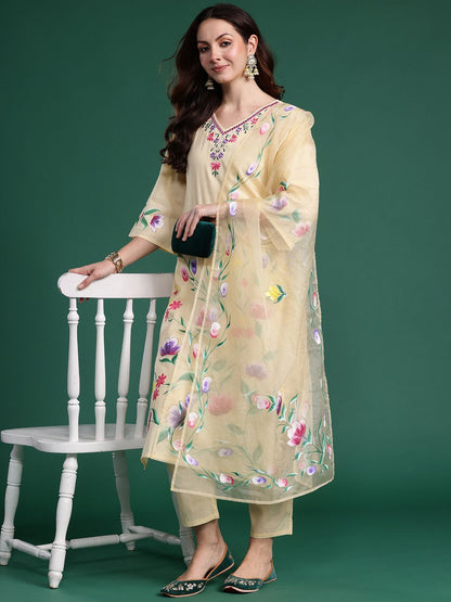 Floral Embroidered Pure Cotton Kurta with Trousers & Dupatta