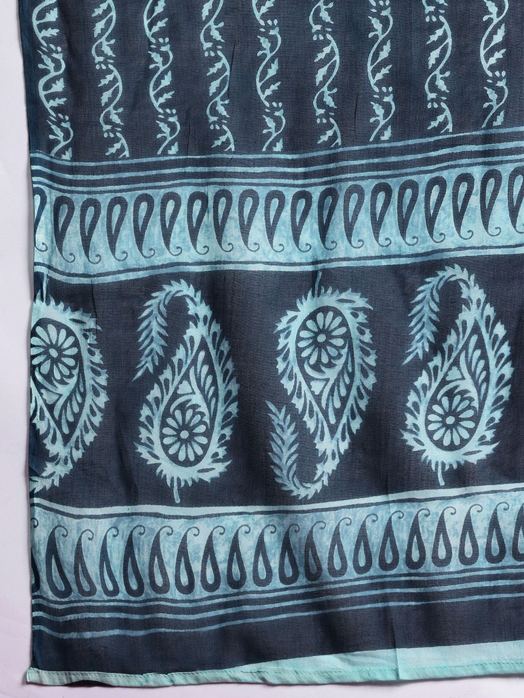 Paisley Printed Thread Work Pure Cotton Kurta With Trousers & Dupatta