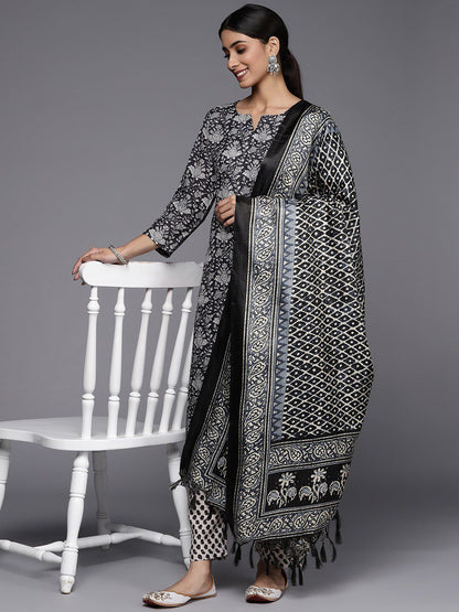 Dhiyona VA Women's Digital Winter Printed Kurta Palazzo &Dupatta