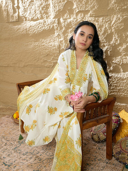 Floral Printed Pleated Beads and Stones Pure Cotton Kurta with Trousers & Dupatta