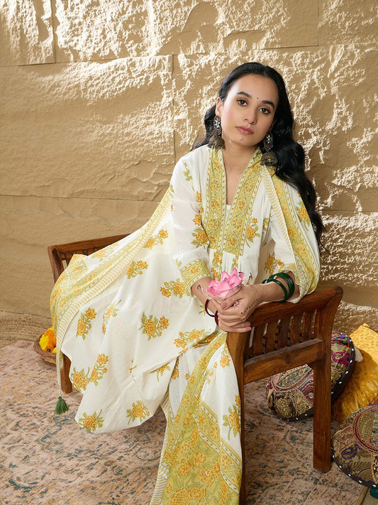 Floral Printed Pleated Beads and Stones Pure Cotton Kurta with Trousers & Dupatta