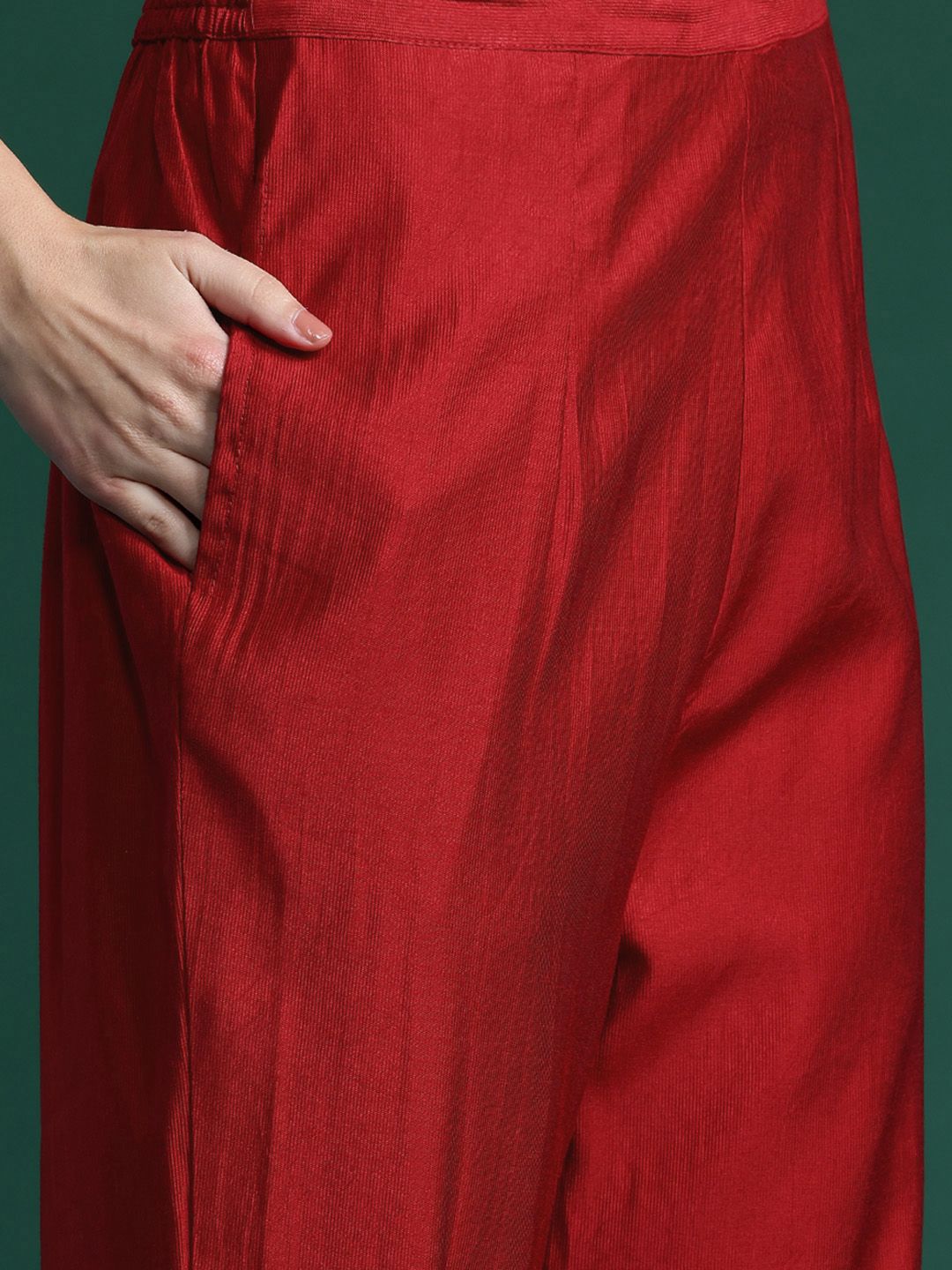Dhiyona IE Ethnic Motifs Embroidered Regular Liva Kurta With Trousers & Dupatta