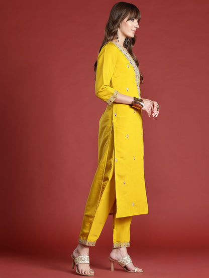 Dhiyona IE Ethnic Motifs Embroidered Sequinned Kurta with Trousers & With Dupatta
