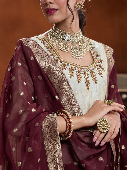 Dhiyona WP Floral Embroidered Beads and Stones Jacquard Kurta with Trousers & With Dupatta