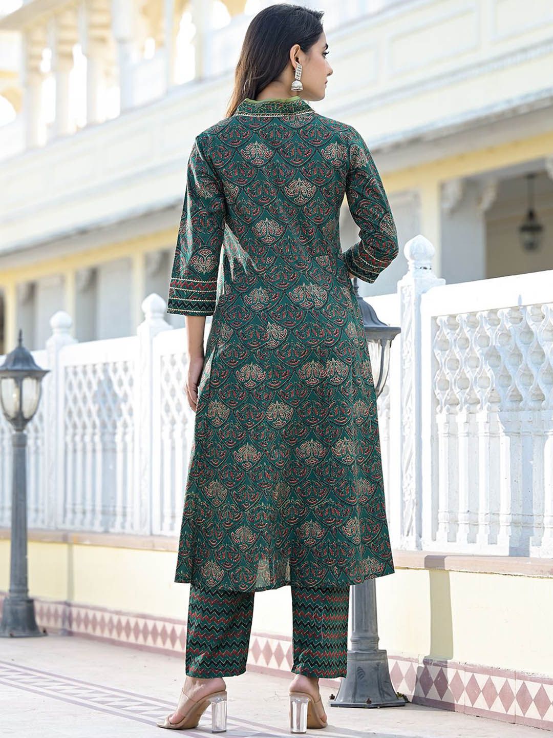 Dhiyona VA Women's Ethnic Motifs Printed Gotta Patti Cotton Kurta with Trousers & Dupatta