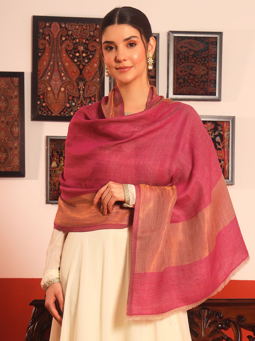 Dhiyona PA Wool Reversible Shawl