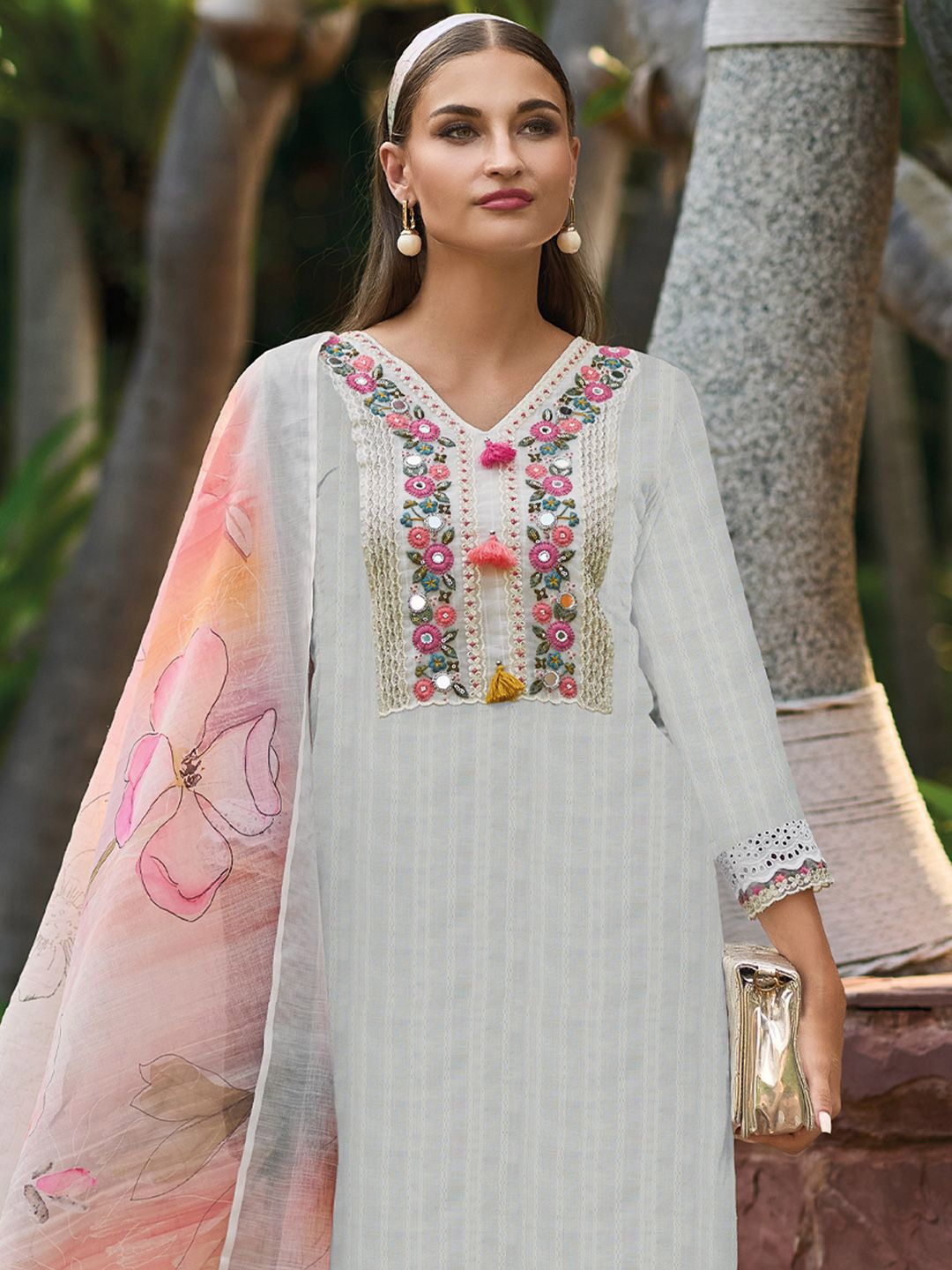Dhiyona IE Off White Floral Embroidered V-Neck Pure Cotton Kurta with Trousers & Dupatta