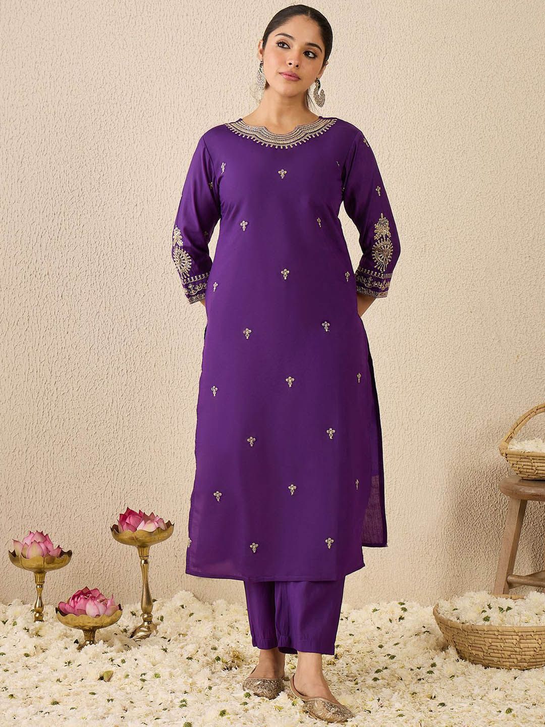 Women Ethnic Motifs Printed Kurta with Trousers & Dupatta
