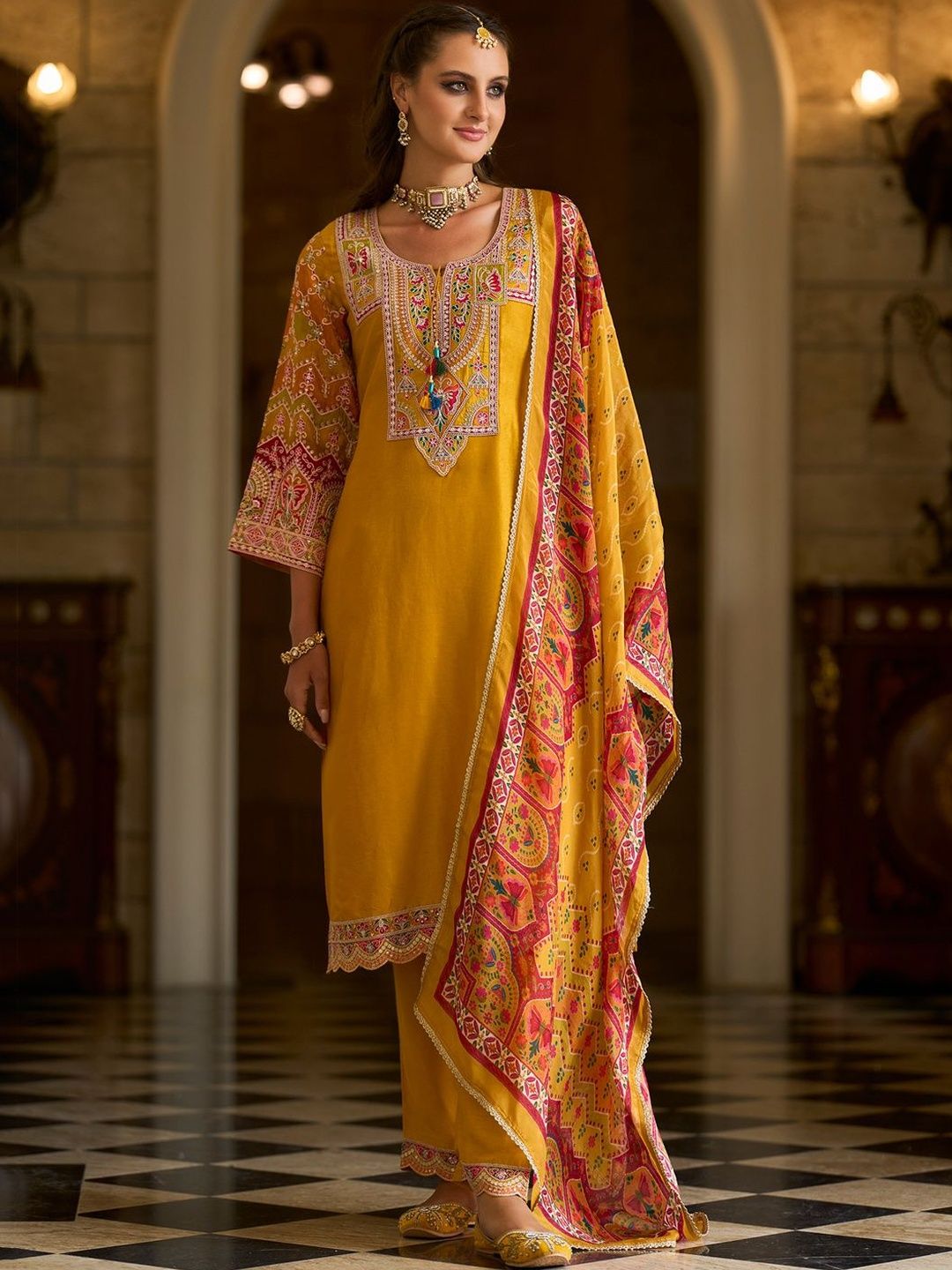 Women Ethnic Motifs Embroidered Regular Kurta with Trousers & Dupatta
