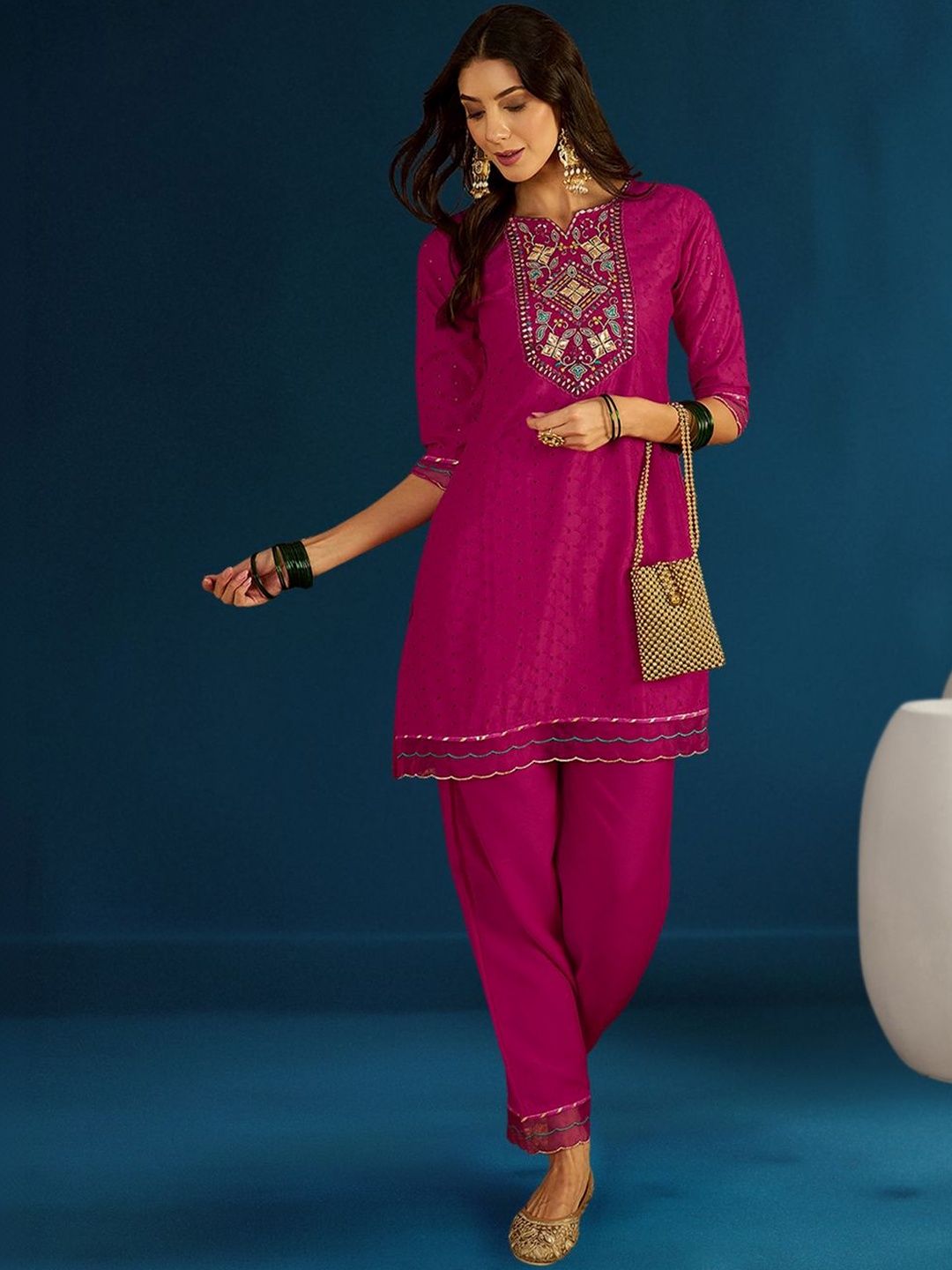 Dhiyona CH Women Ethnic Motifs Embroidered Regular Thread Work Kurta with Trousers