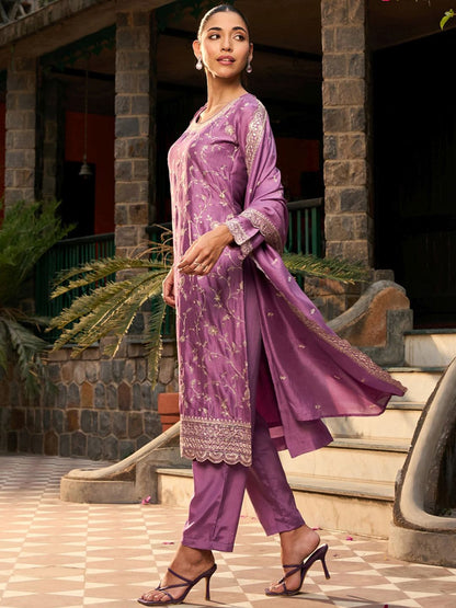 Floral Embroidered Regular Thread Work Straight Kurta with Trousers & Dupatta