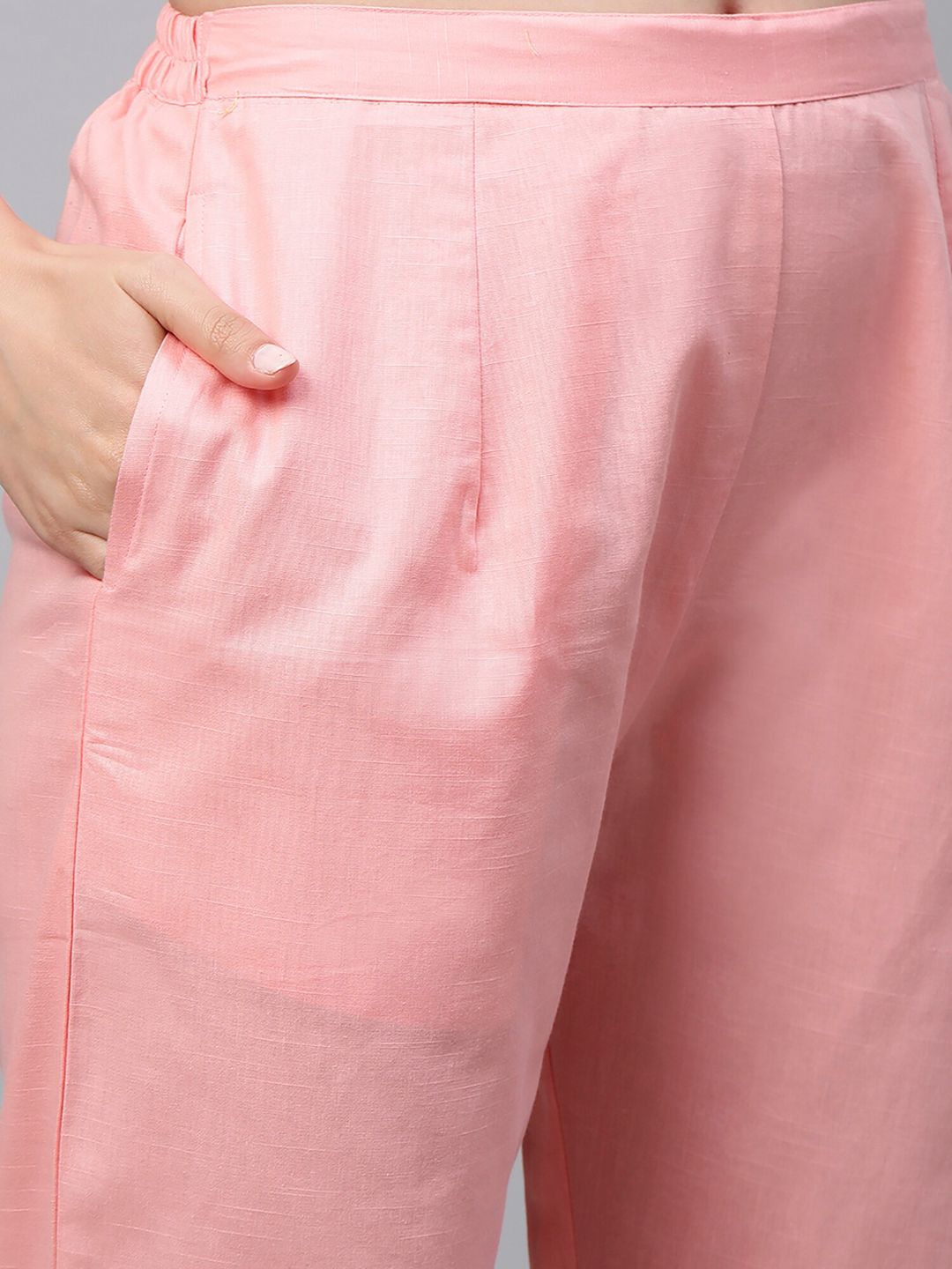 Women Pink & Off White Embroidered Kurta with Trousers & With Dupatta