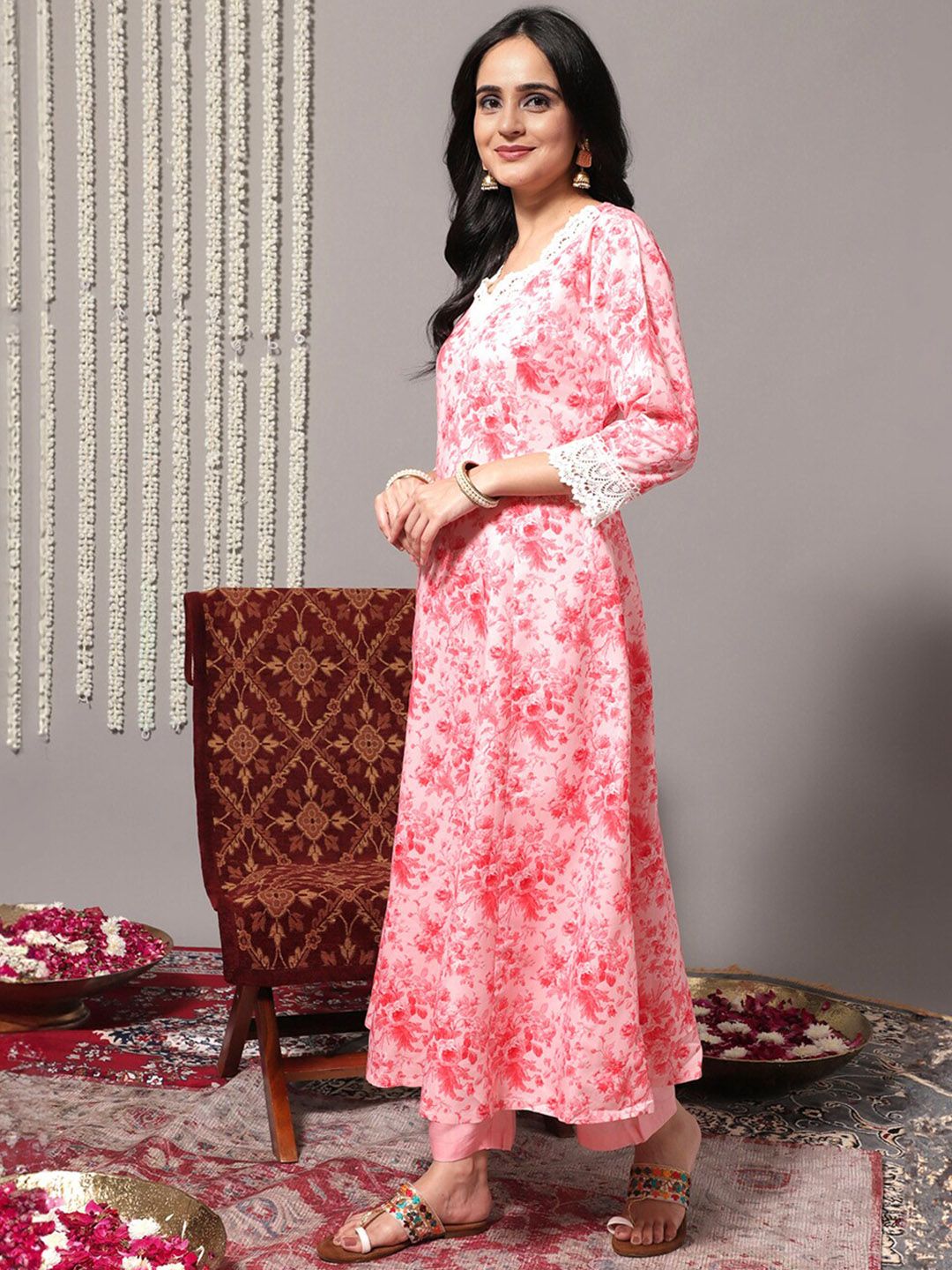Dhiyona VA Women'sFloral Printed A-Line Kurta With Trousers & Dupatta