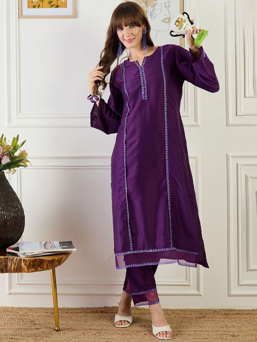 Dhiyona IE Embroidered Straight Tunic With Trousers Co-Ords