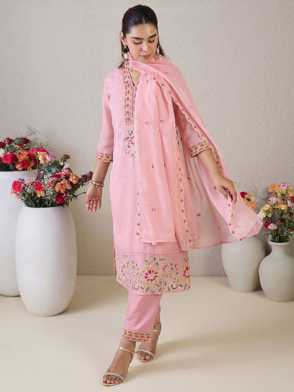 Dhiyona IE Women Floral Embroidered Kurta with Trousers & Dupatta